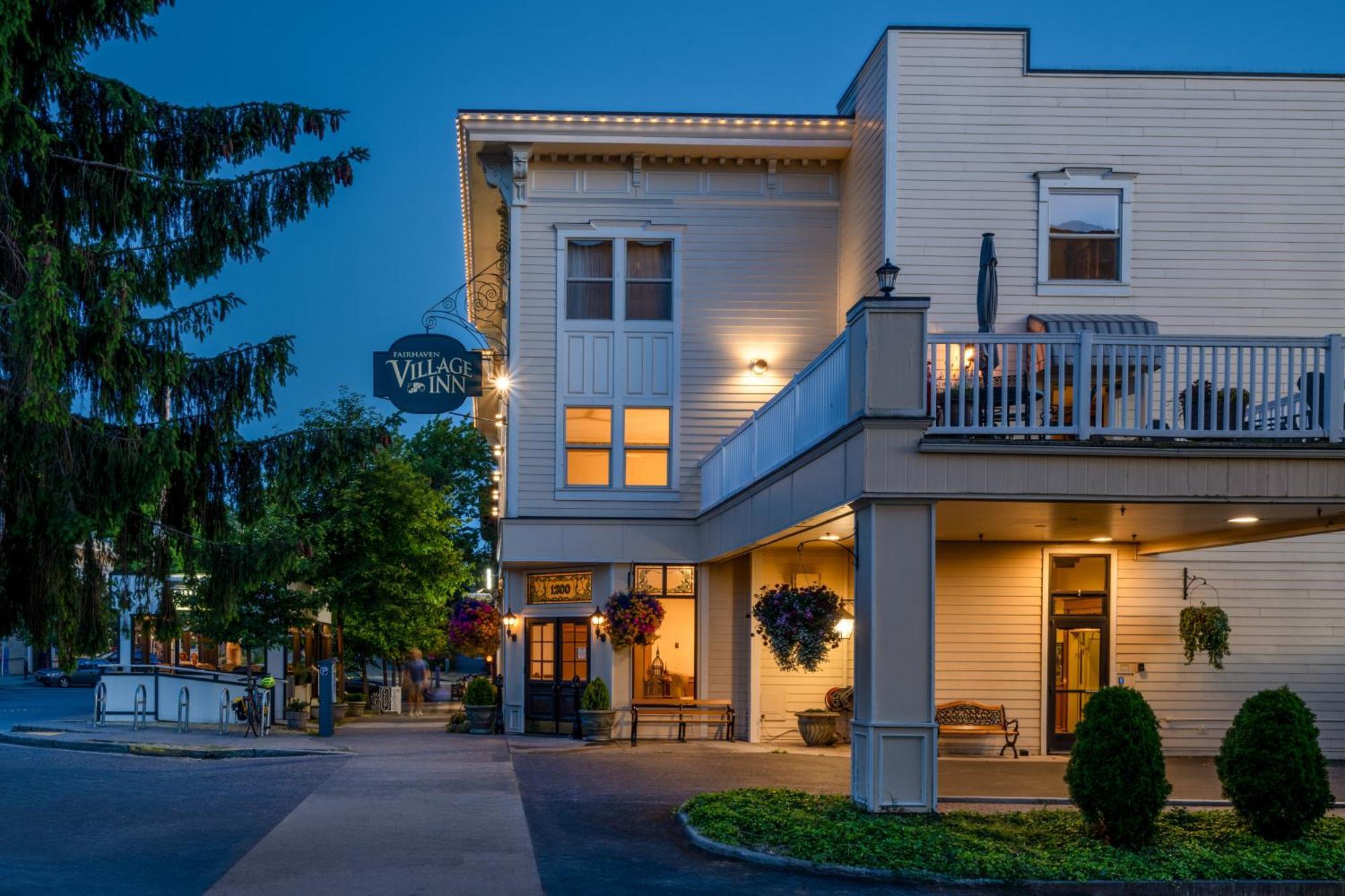 בלינגהאם Fairhaven Village Inn מראה חיצוני תמונה