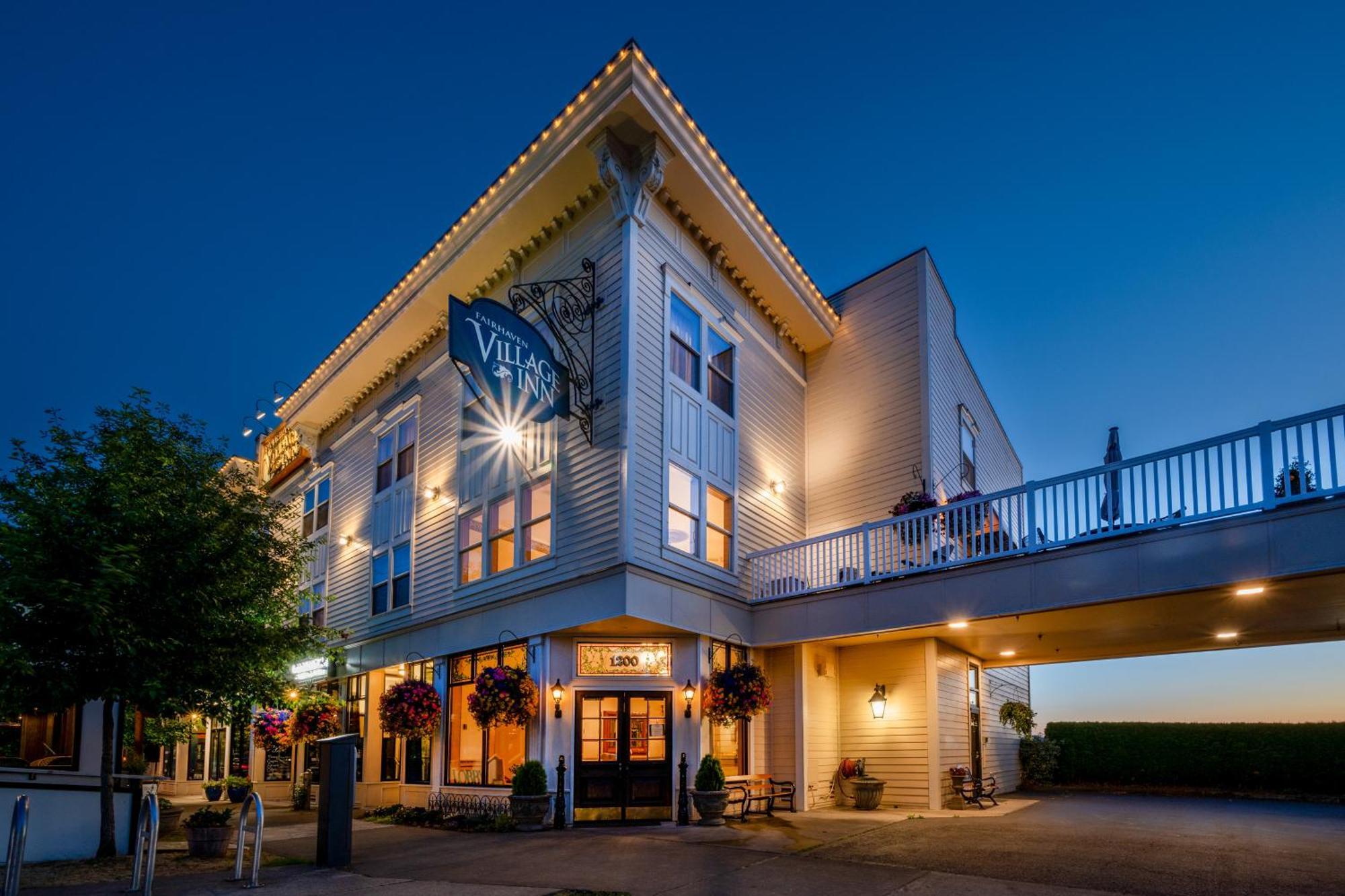 בלינגהאם Fairhaven Village Inn מראה חיצוני תמונה