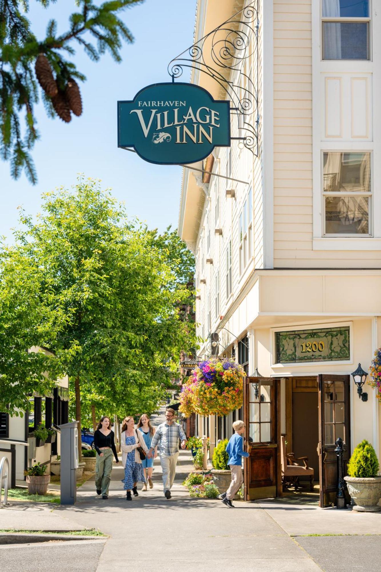 בלינגהאם Fairhaven Village Inn מראה חיצוני תמונה